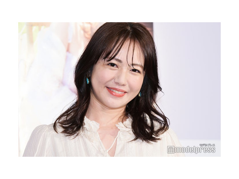「余韻」発売記念会見に出席した磯山さやか（C）モデルプレス