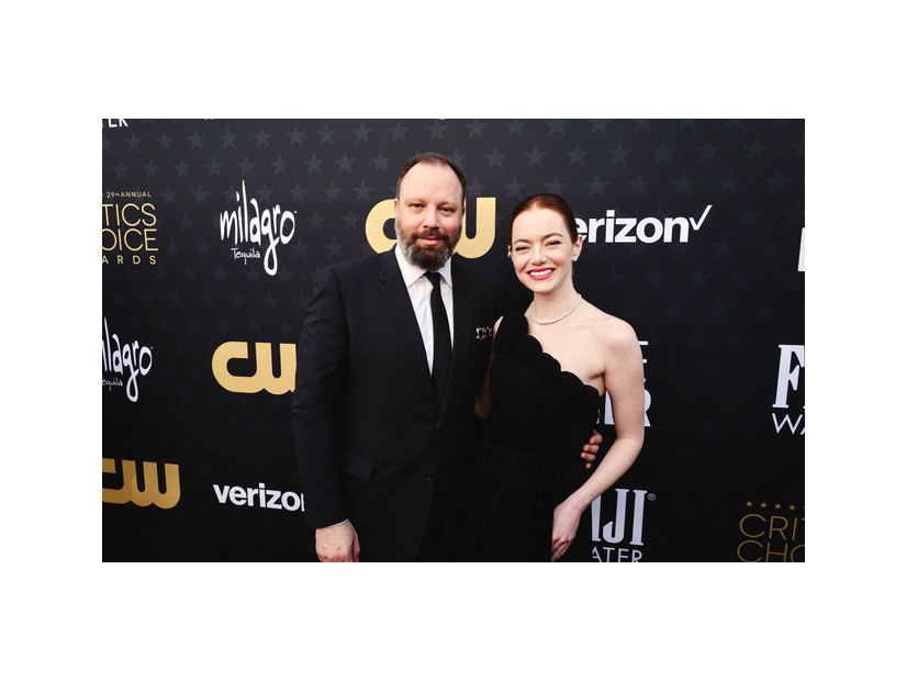 ヨルゴス・ランティモス監督＆エマ・ストーン Photo by John Shearer/Getty Images for Critics Choice Association