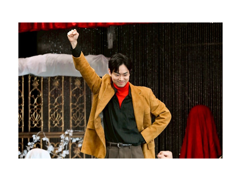 菅田将暉「もしもこの世が舞台なら、楽屋はどこにあるのだろう」第5話（C）フジテレビ