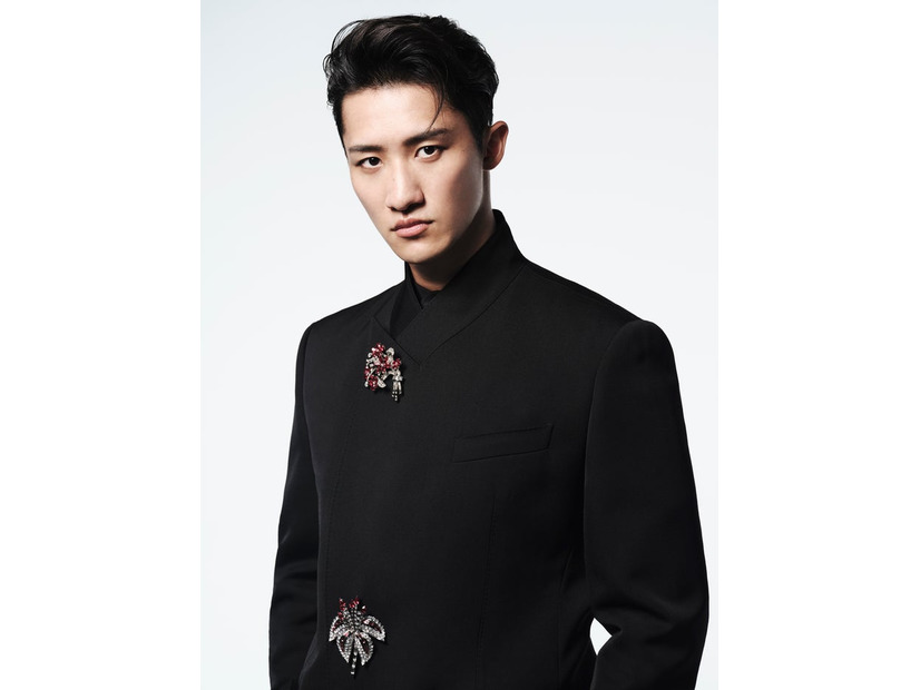 岩本照（C）DOLCE&GABBANA