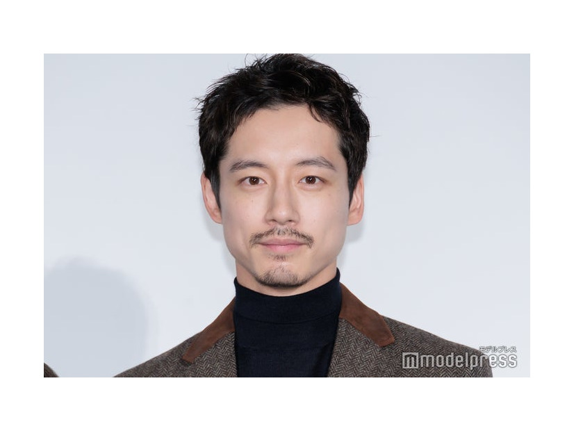 映画「盤上の向日葵」公開御礼舞台挨拶に出席した坂口健太郎（C）モデルプレス