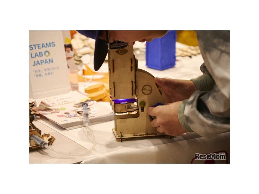 STEAMS LAB JAPANのブースのようす