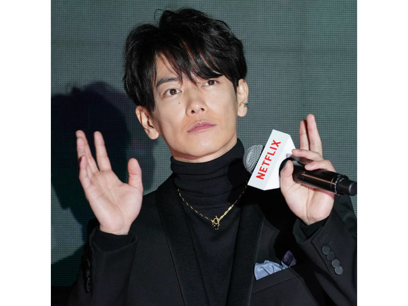 佐藤健「経験してみたい」“理想の恋の始まり方”明かす「自分で選んだ人に…」