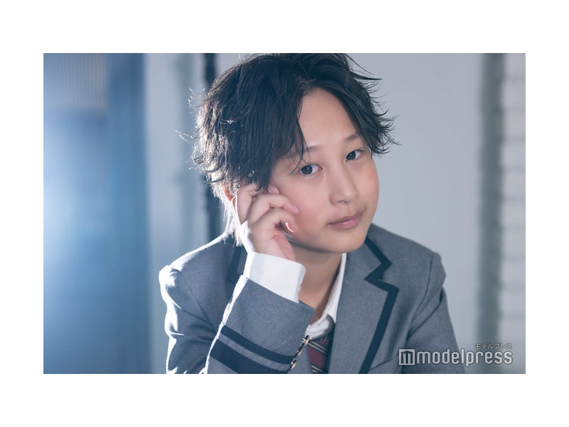 モデルプレスのインタビューに応じた松田爽獅くん（C）モデルプレス