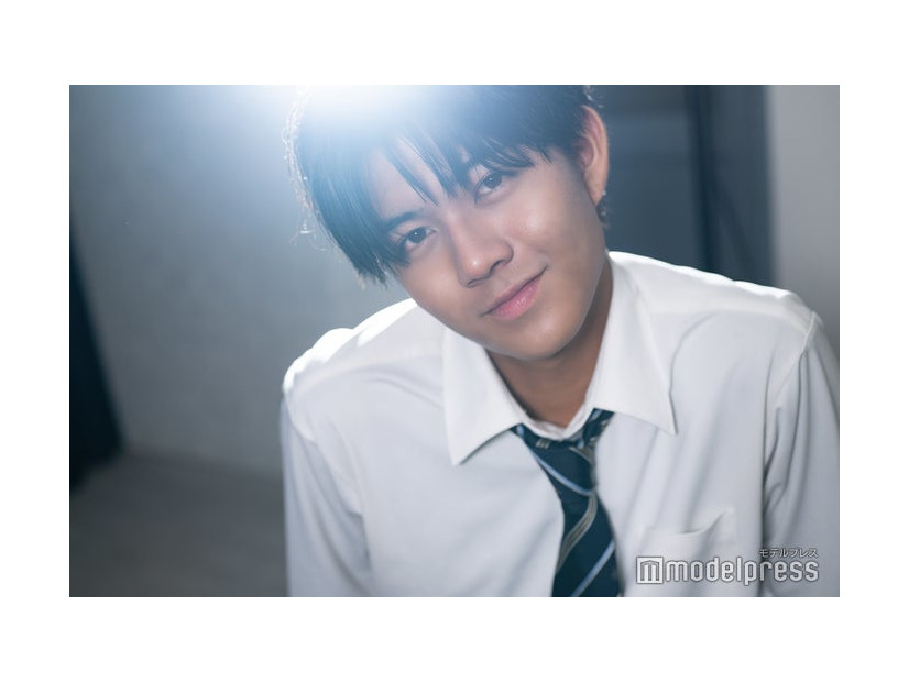 モデルプレスのインタビューに応じた安藤志音くん（C）モデルプレス
