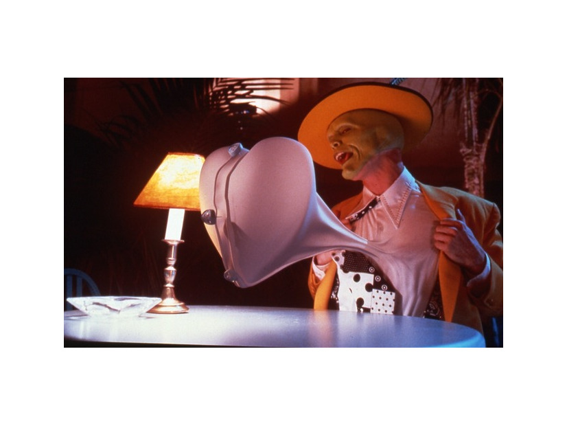 『マスク』Images courtesy of Park Circus/Warner Bros.