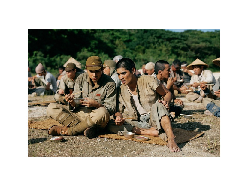 『木の上の軍隊』©2025「木の上の軍隊」製作委員会