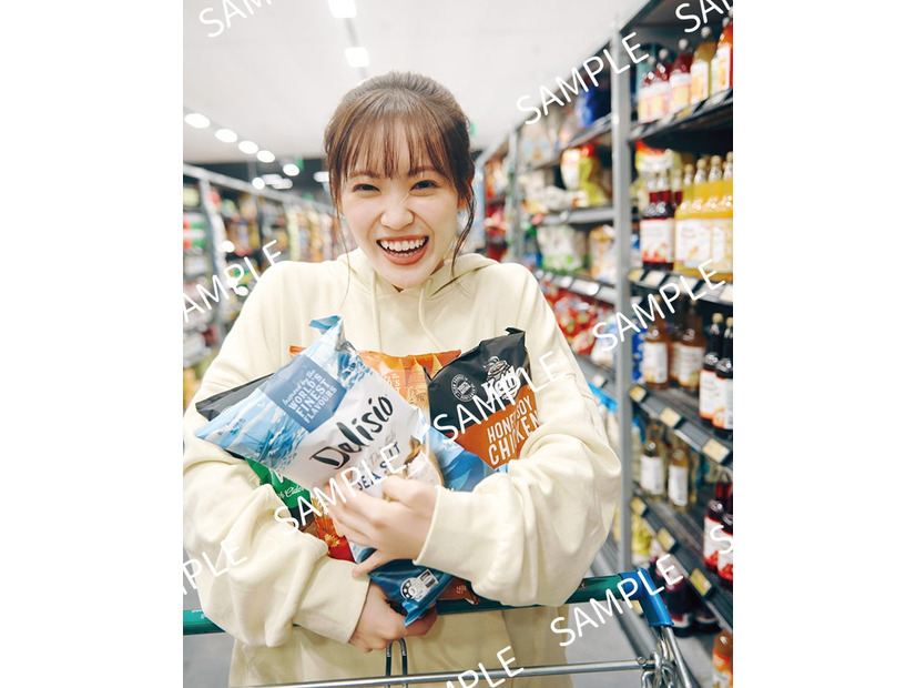 松田里奈1st写真集「まつりの時間」特典ポストカード：HMV 撮影／北浦敦子