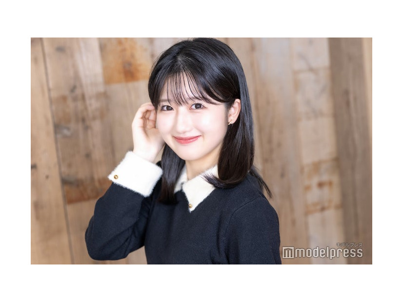 モデルプレスのインタビューに応じた須賀ありささん（C）モデルプレス