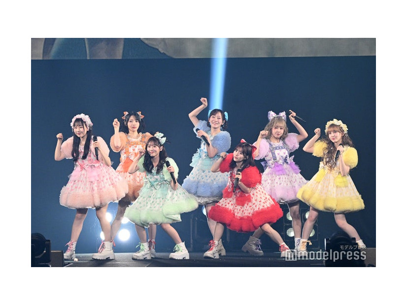 FRUITS ZIPPER（C）モデルプレス