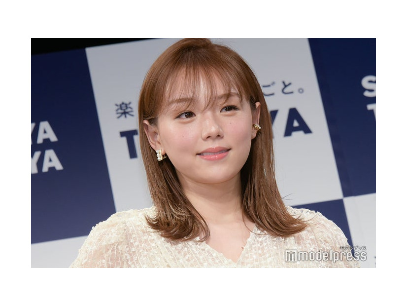 篠崎愛（C）モデルプレス