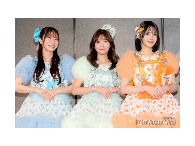 真中まな、櫻井優衣、鎮西寿々歌（C）モデルプレス