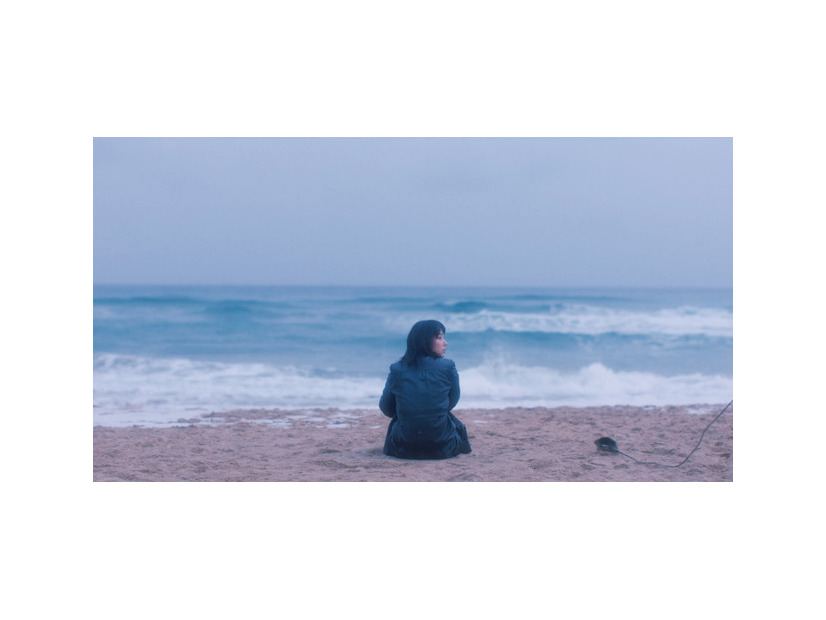 『12月の君へ』©2025 Elles Films Co., Ltd.