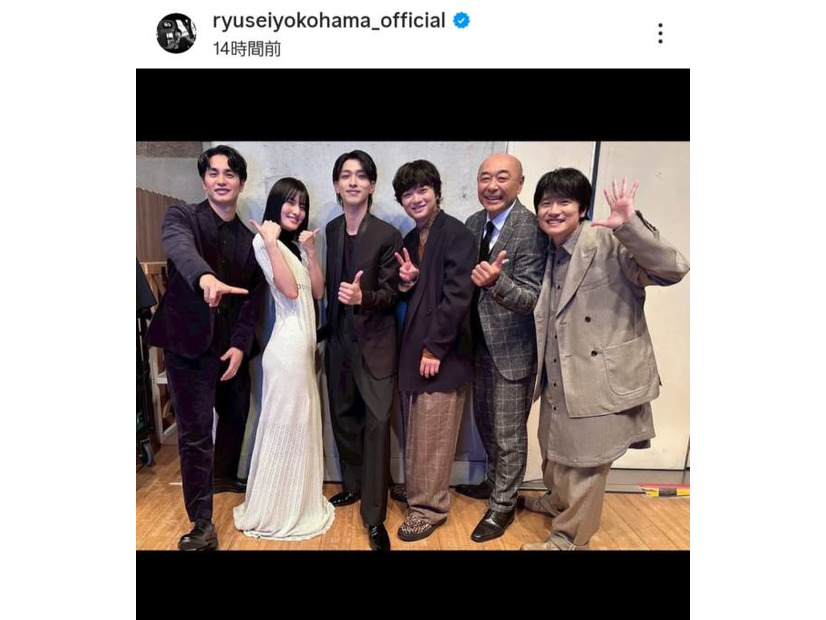 横浜流星、最終回の『べらぼう』キャスト陣とパシャリ！万感の思い明かす「最後まで蔦重の生き様を…」