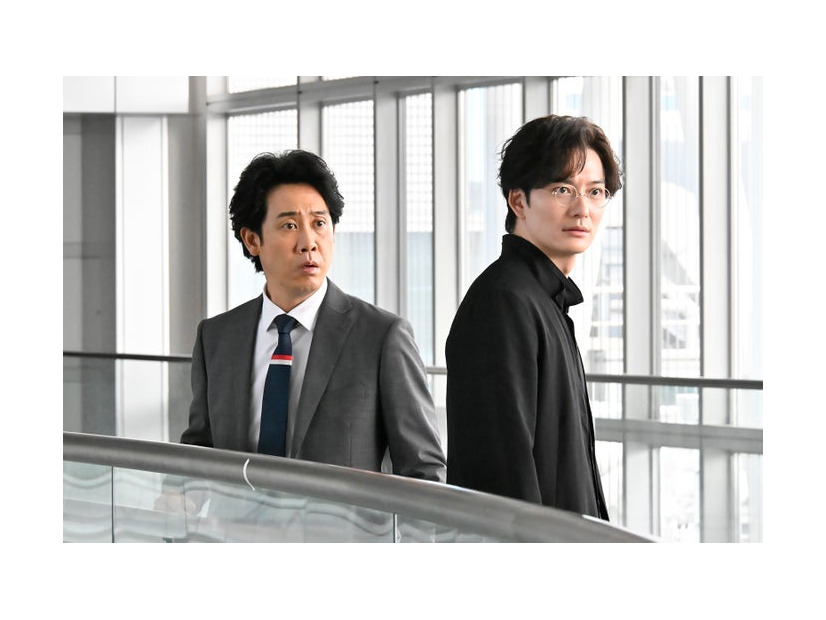 大泉洋、岡田将生「ちょっとだけエスパー」最終話（C）テレビ朝日