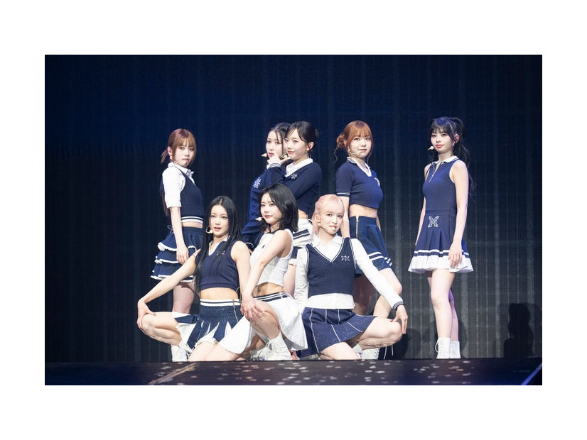 ME:I（C）LAPONE GIRLS　撮影／高田梓 ハタサトシ