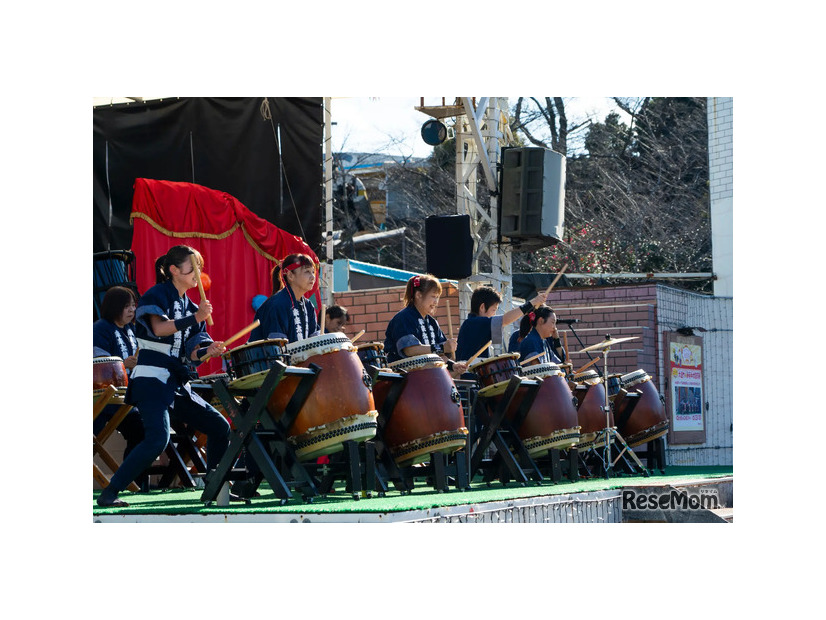 新春和太鼓演奏（過去のようす）