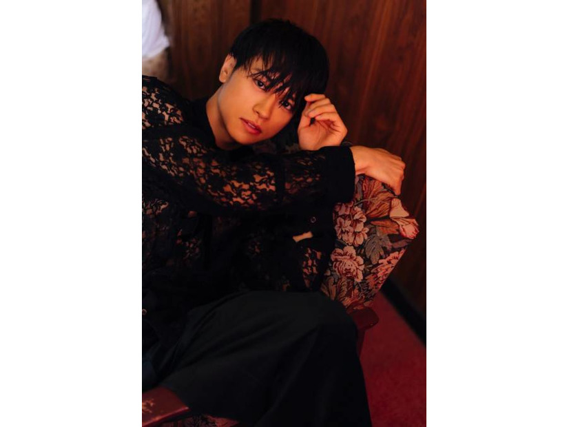 人気急上昇中の俳優・湯本健一、“大人の色気”を解放！セクシーで切ない表現にも挑戦