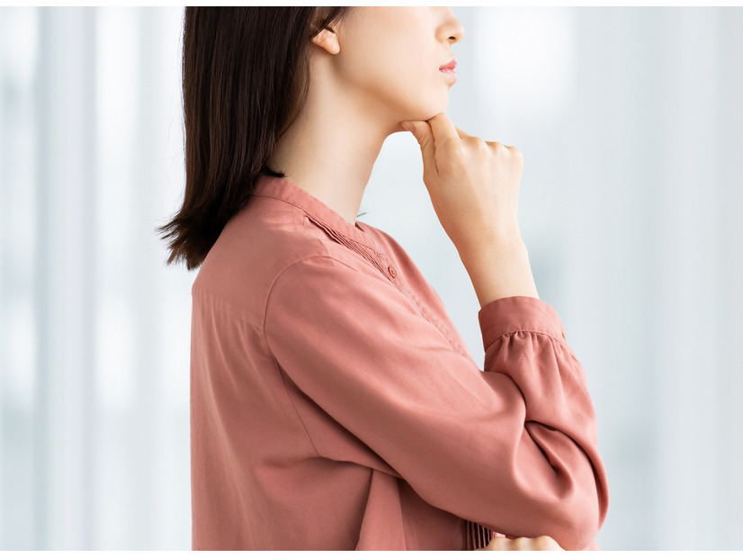 覚えておいて、認知症が進行している証拠です！「同じ話を繰り返す」「常に探しものをしている」に続いて出る「とりわけやっかいな症状」とは？【2025年度ベスト記事セレクション】