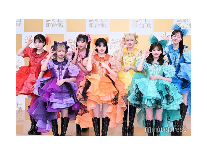 FRUITS ZIPPER／（後列左から）月足天音、松本かれん、早瀬ノエル、真中まな（前列左から）仲川瑠夏、鎮西寿々歌、櫻井優衣（C）モデルプレス