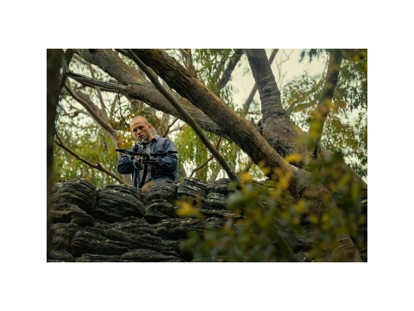 Netfilx映画『エイペックス・プレデター』4月24日（金）独占配信