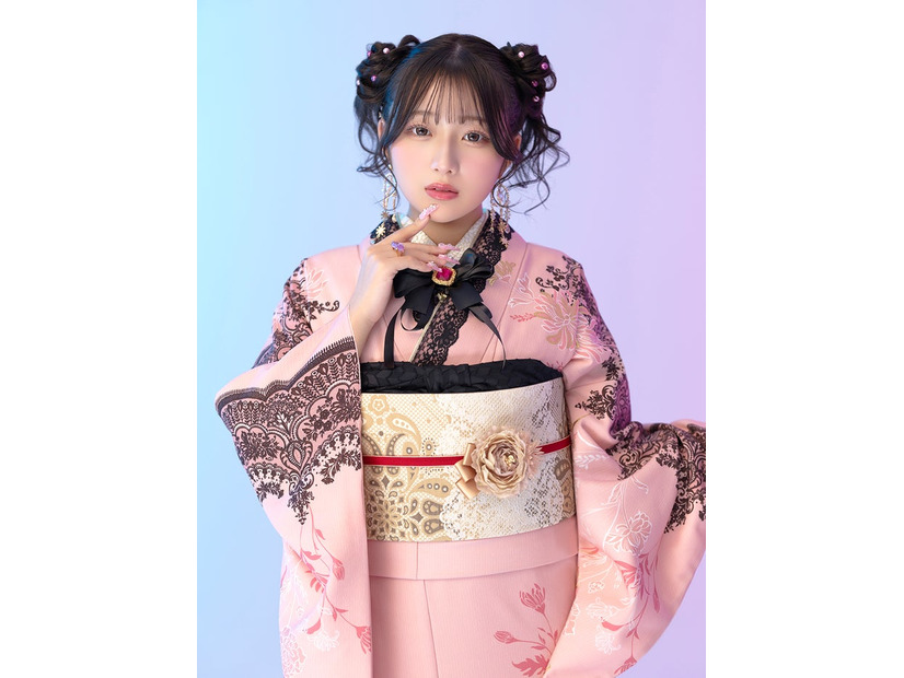 希空／新WebCM「“今、私が着たい振袖。” 希空×ふりホ 4LOOK」（提供写真）
