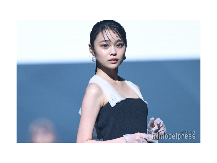 林芽亜里（C）モデルプレス