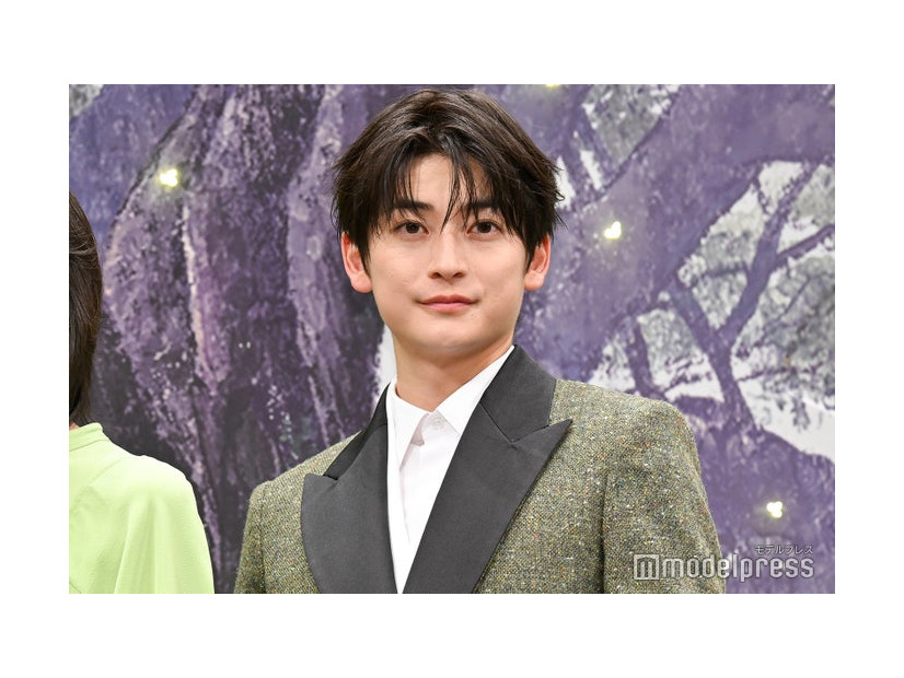 「クスノキの番人」完成披露試写会舞台挨拶に出席した高橋文哉（C）モデルプレス