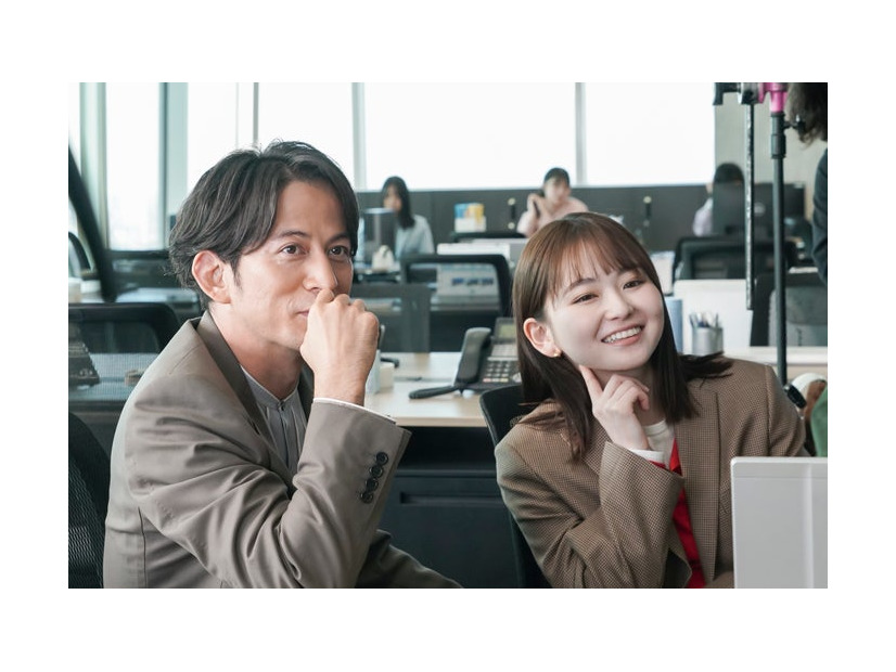 岡田准一、山田杏奈／マクドナルド新テレビCM「朝こそ自分を甘やかすのだ／偉すぎる」篇（提供写真）