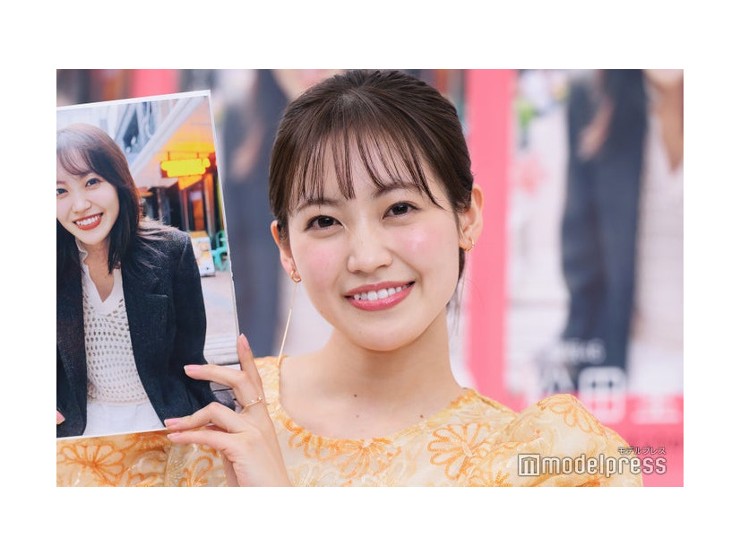 刊行記念囲み取材を開催した松田里奈（C）モデルプレス