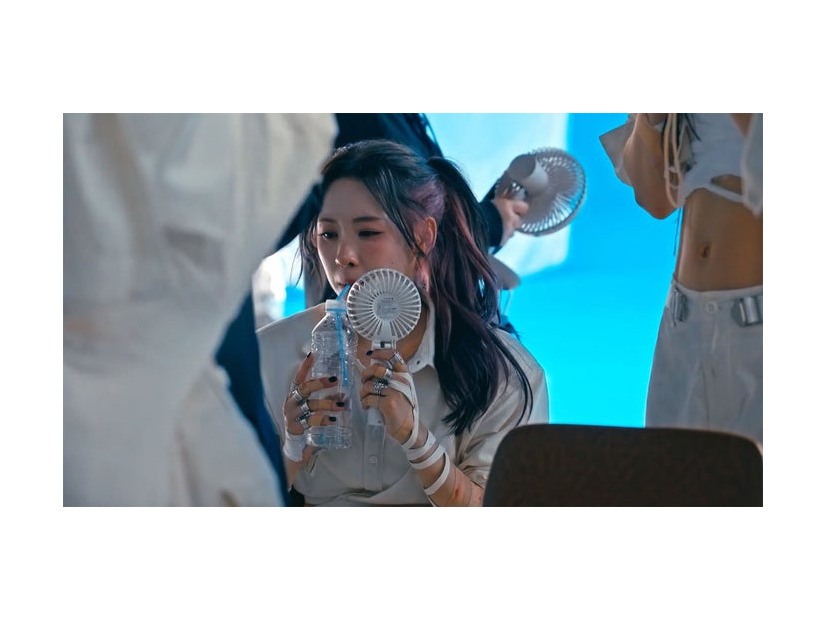 サラ「GPP Fly　〜崖っぷち紙ヒコーキのテイクオフ〜」（提供写真）