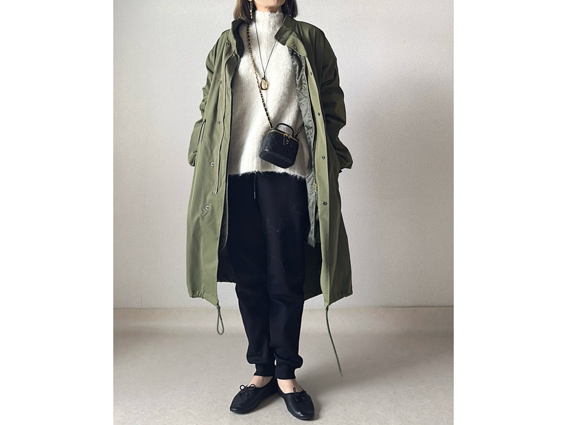 【ユニクロ】ボアスウェットがやっぱり暖かい×ミリタリーコートでこなれ感たっぷりの大人カジュアルに【40代の毎日コーデ】