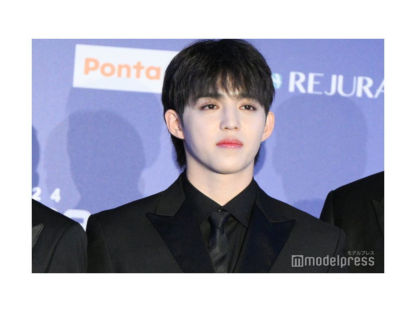 黒髪のエスクプス（C）モデルプレス