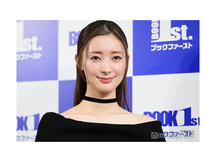 写真集「ほんとはね、」取材会に出席した宮本茉由（C）モデルプレス