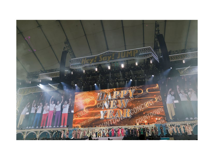 「COUNTDOWN CONCERT 2025-2026 STARTO to MOVE」より（提供写真）