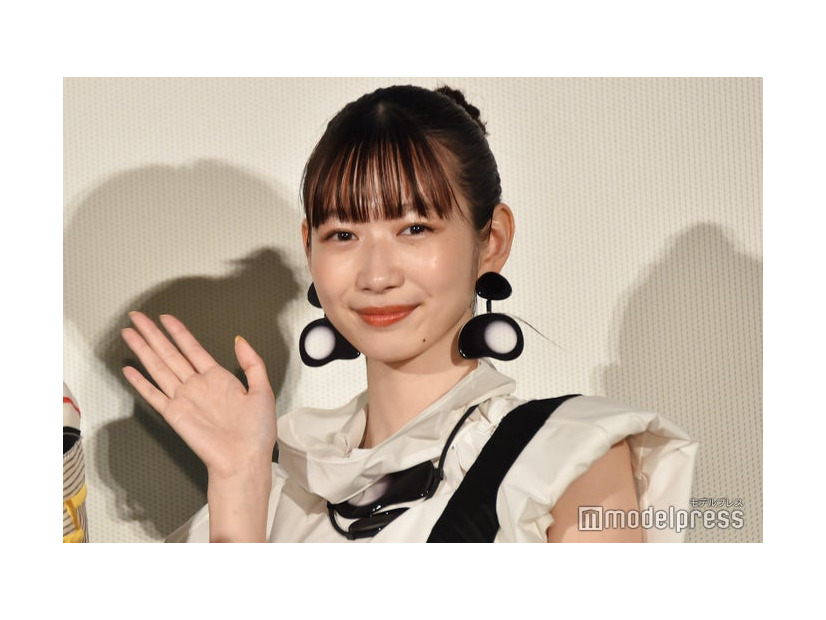 岡本夏美（C）モデルプレス