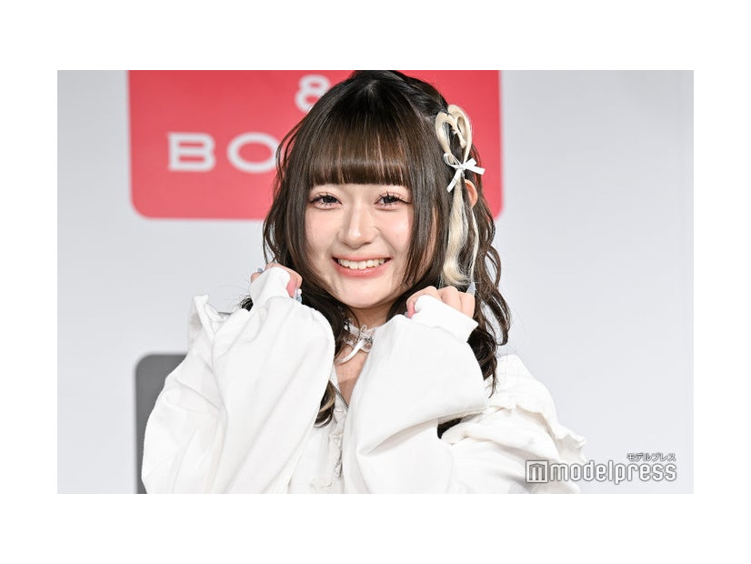 「まいきち1stフォトエッセイ 承認欲求」取材会に出席したまいきち（C）モデルプレス