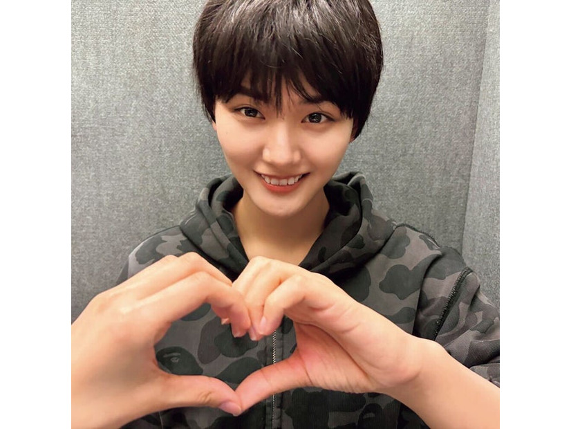 山崎天（撮影／井上梨名）「櫻坂46写真集 櫻撮（さくさつ）VOL.01」（提供写真）