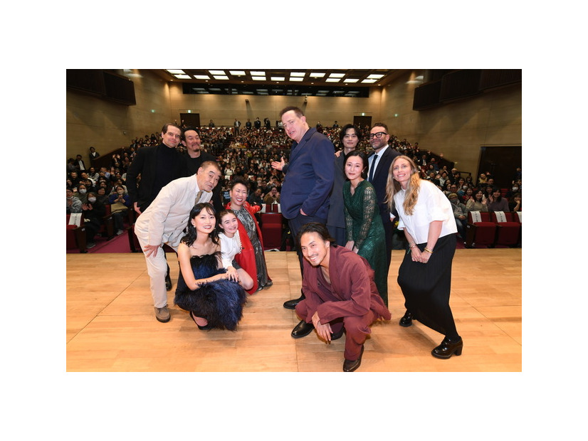 『レンタル・ファミリー』©2025 Searchlight Pictures. All Rights Reserved.　