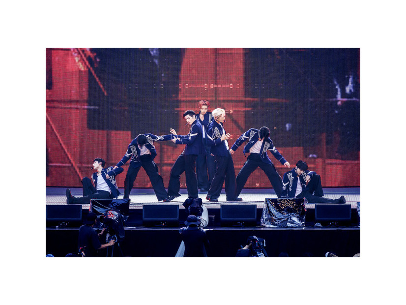 『ENHYPEN [WALK THE LINE SUMMER EDITION] IN CINEMAS』©2026 BELIFT LAB INC. & HYBE JAPAN & CJ 4DPLEX Japan All Rights Reserved.