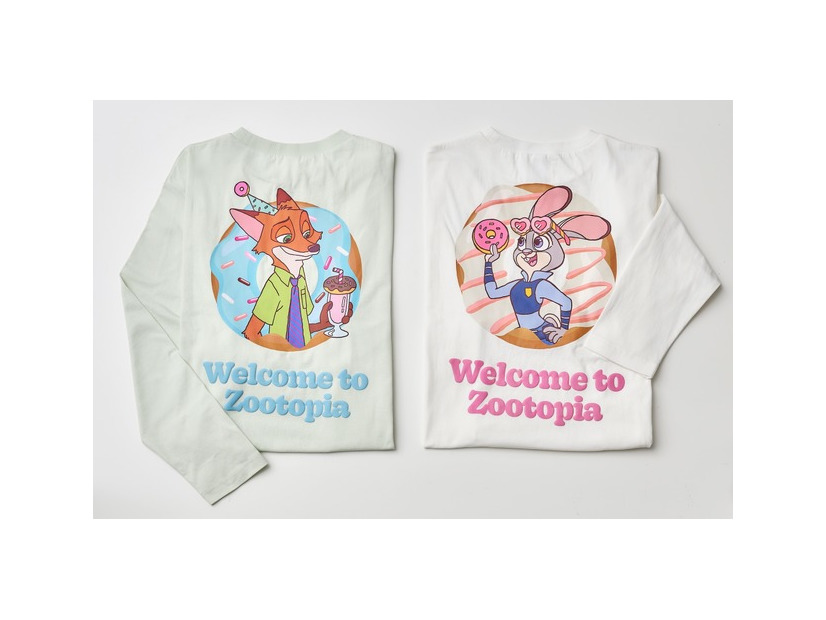 長袖Tシャツ（平面デザイン）各5,900円