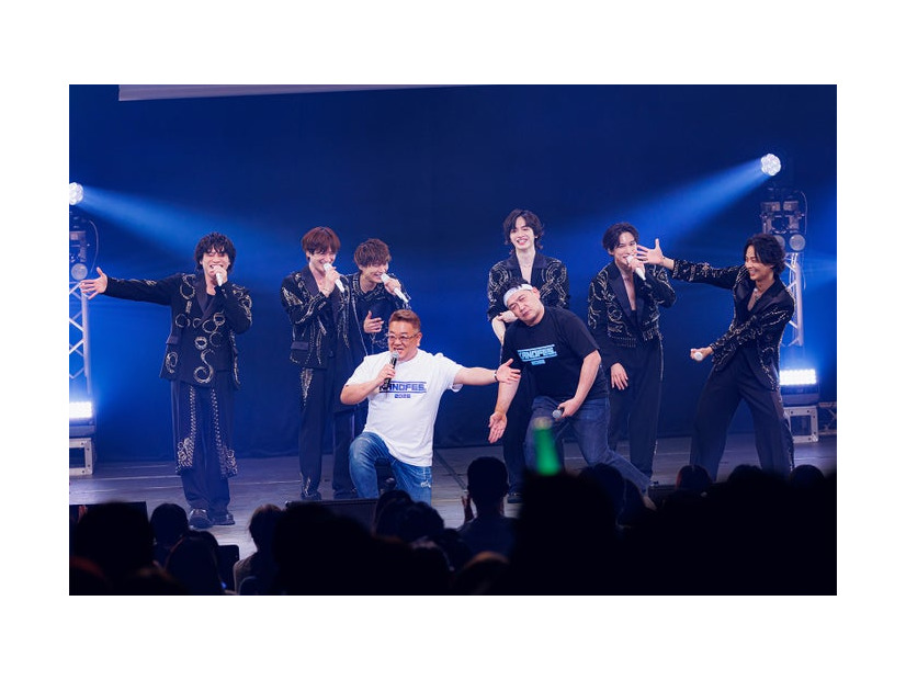 Kis-My-Ft2（提供写真）