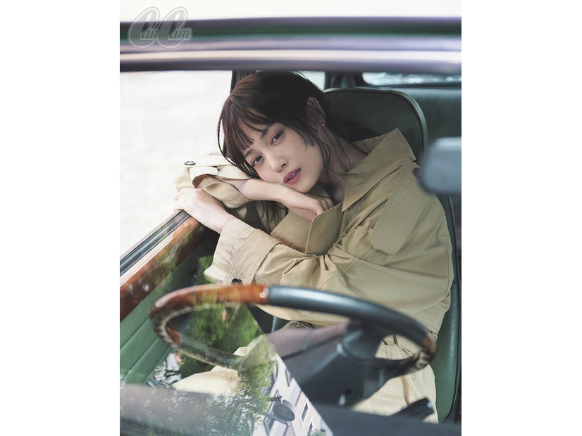 山下美月（画像提供：小学館）