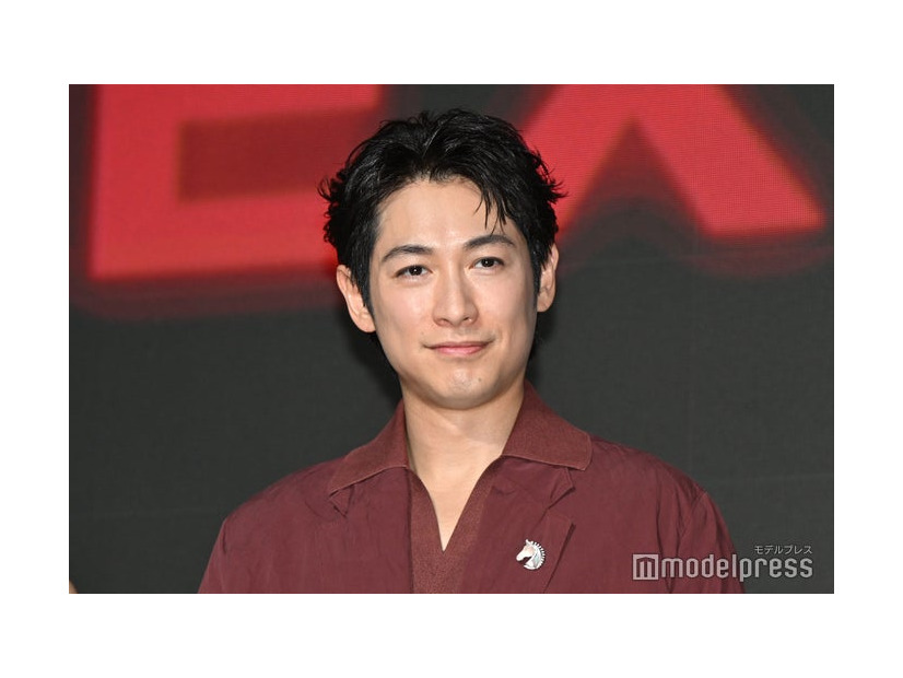 発表会に登壇したディーン・フジオカ（C）モデルプレス