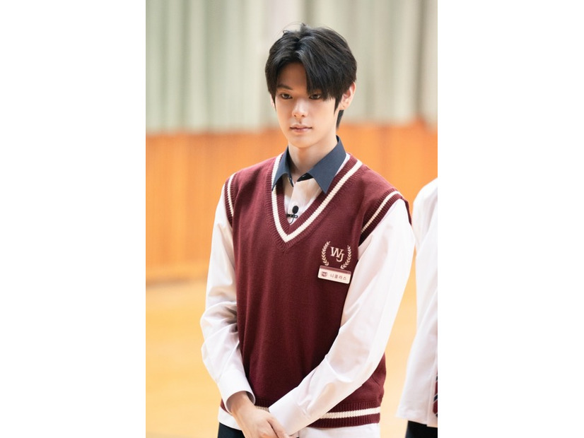 ニコラス「応答せよ！僕らのハイスクール」(C) 2026 SM ENTERTAINMENT & eggiscoming CO., Ltd. ALL RIGHTS RESERVED.