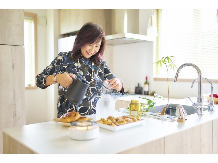 日本人女性は子どもを産んだ瞬間から「自分の名を失う」。増加する不登校ももしかしてママ不遇の影響なのかもしれない