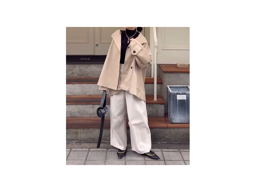 そろそろ春コートが気になる！淡いトーンでスタイルUPも狙えるミドルコートコーデ【40代の毎日コーデ】