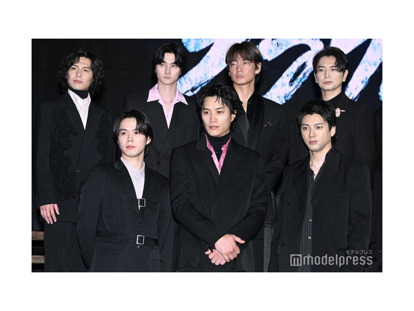 「ちるらん 新撰組鎮魂歌」制作発表に登場した（後列左から）宮崎秋人、柳俊太郎、綾野剛、松本潤（前列左から）細田佳央太、鈴木伸之、山田裕貴（C）モデルプレス