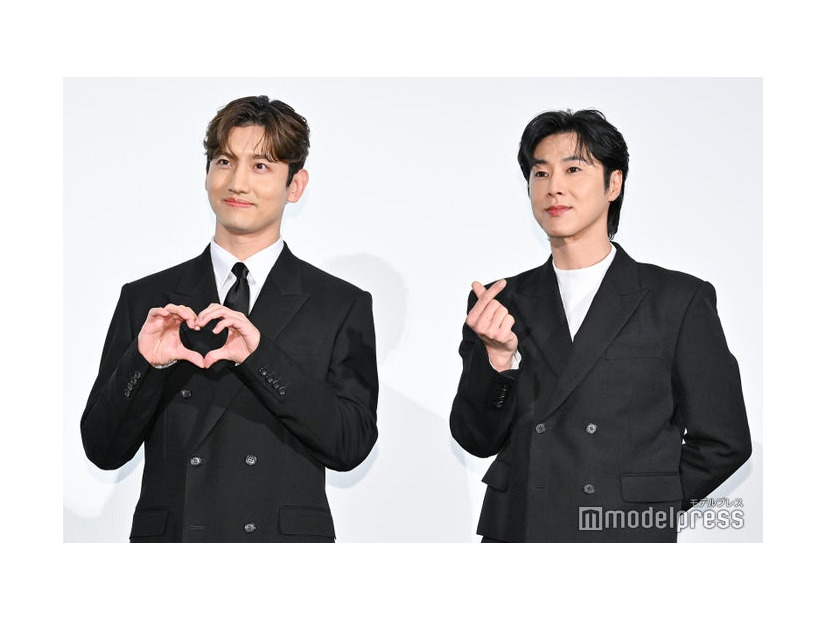 東方神起 20th Anniversary Film「IDENTITY」公開記念舞台挨拶に出席したチャンミン、ユンホ（C）モデルプレス