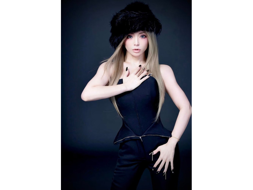 浜崎あゆみ（提供写真）